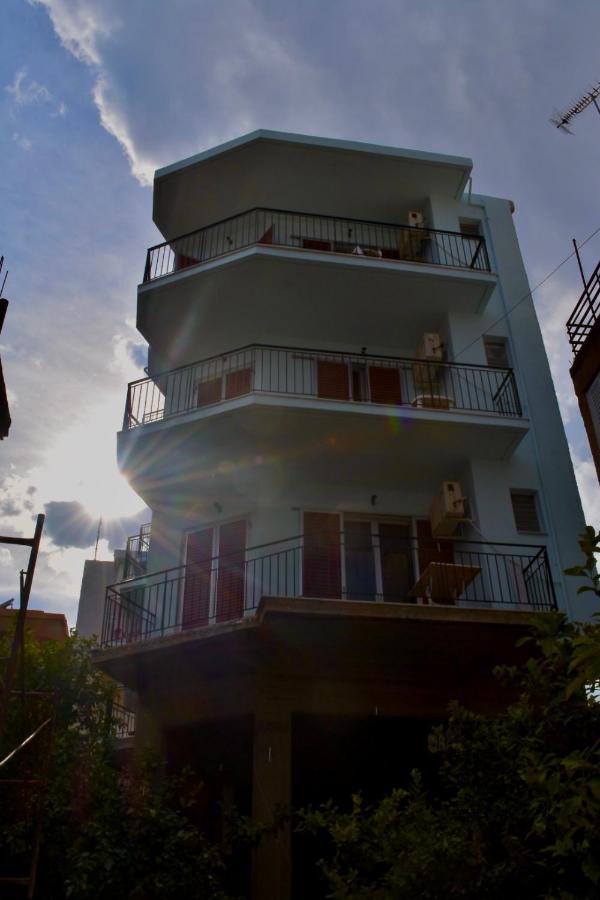 Bob'S Apartments Tolón Esterno foto